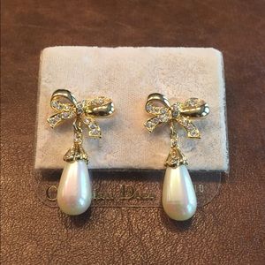 Christian Dior Pearl Drop Bow Earrings